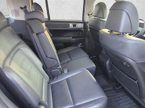 Used 2024 Hyundai Santa Fe Limited FWD image 23