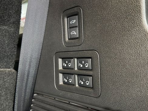Used 2025 INFINITI QX80 Luxe AWD/4WD image 42