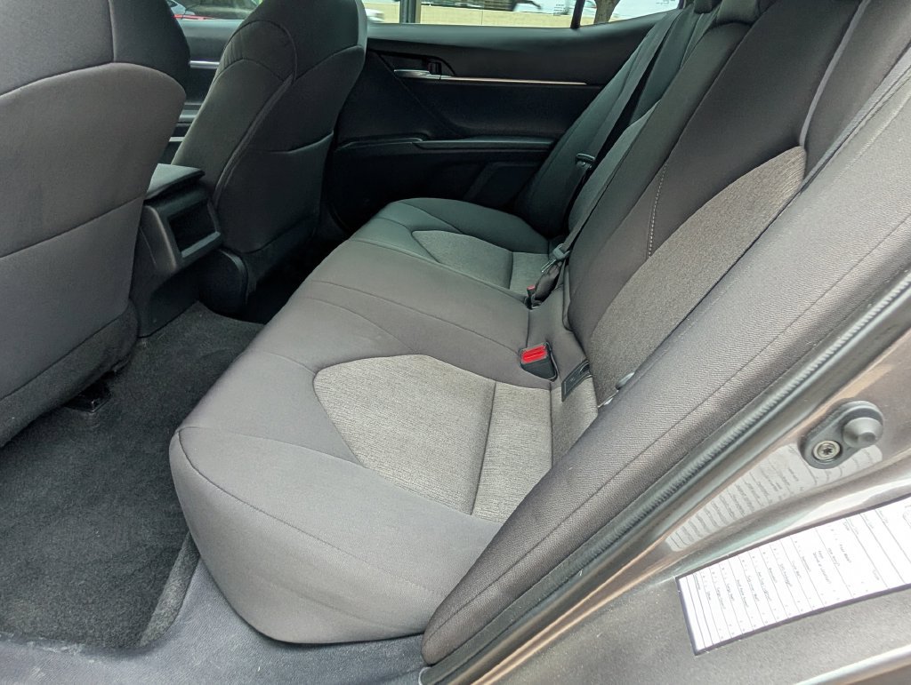 Used 2023 Toyota Camry LE FWD image 23