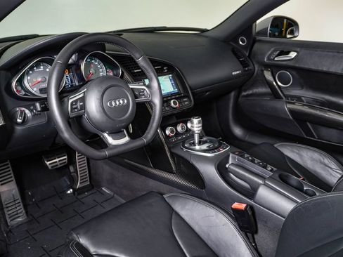 Used 2012 Audi R8 V8 AWD/4WD image 22