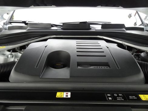 Used 2023 Land Rover Range Rover Sport SE Dynamic AWD/4WD image 24