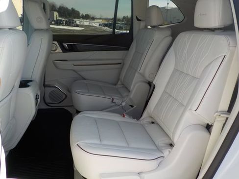 New 2026 Buick Enclave Avenir w/ Super Cruise Package image 68