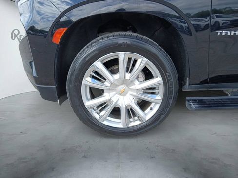Used 2023 Chevrolet Tahoe High Country AWD/4WD image 17