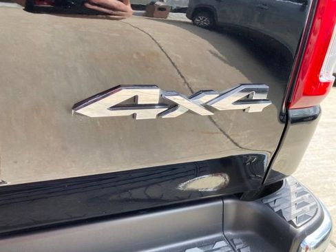 Used 2019 RAM 1500 Big Horn AWD/4WD image 6