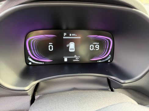 Used 2025 Kia Soul LX w/ LX Technology Package image 38