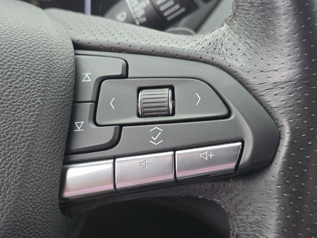 Used 2020 Cadillac XT4 Sport w/ Driver Awareness Package FWD image 30