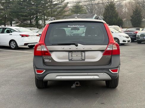 Used 2011 Volvo XC70 3.2 image 9