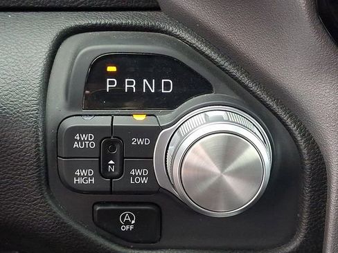 Used 2025 RAM 1500 Laramie w/ Sport Appearance Package AWD/4WD image 11