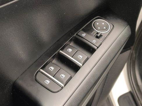 Used 2022 Kia Soul LX w/ Technology Package FWD image 27