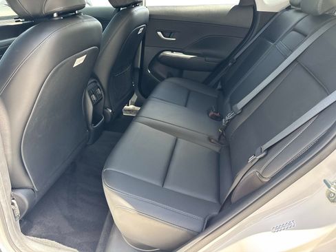 Used 2024 Hyundai Kona Limited AWD/4WD image 15