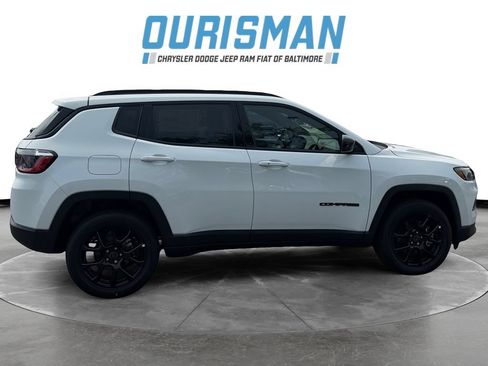 New 2026 Jeep Compass Latitude AWD/4WD image 7