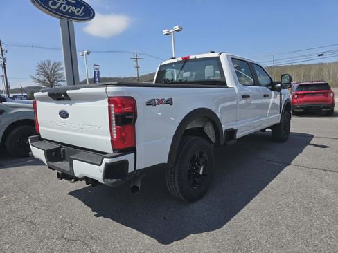 Used 2023 Ford F350 XL w/ STX Appearance Package AWD/4WD image 3