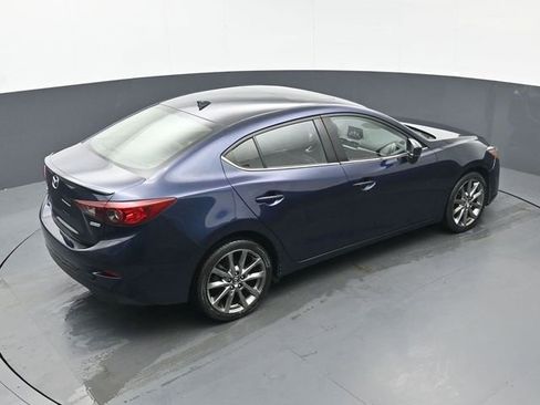 Used 2018 MAZDA MAZDA3 Touring image 41