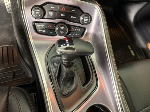 Used 2015 Dodge Challenger R/T Plus image 20