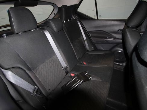 Used 2024 Nissan Kicks SV image 20