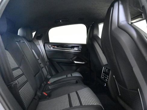Certified 2025 Porsche Cayenne GTS image 14