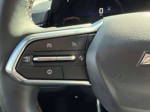 Certified 2025 Chevrolet Suburban Premier image 26