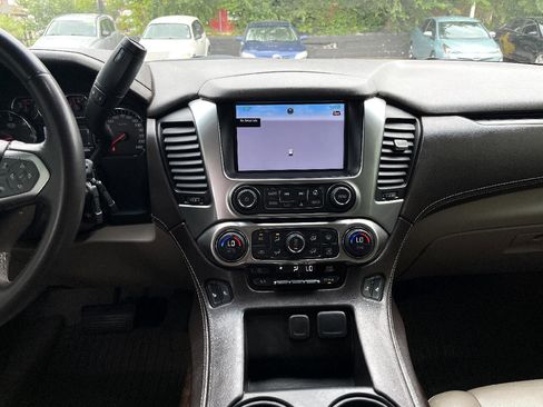 Used 2015 Chevrolet Tahoe LT image 25
