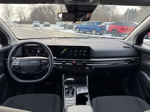 Certified 2026 Kia Sportage LX image 5