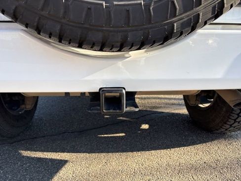 Used 2016 Jeep Wrangler Unlimited Sahara w/ Connectivity Group image 5