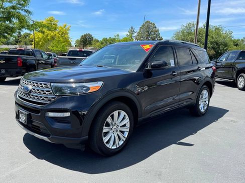 Used 2021 Ford Explorer Limited w/ Class III Trailer Tow Package AWD/4WD image 11