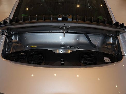 Used 2023 Porsche 911 Carrera T RWD image 38