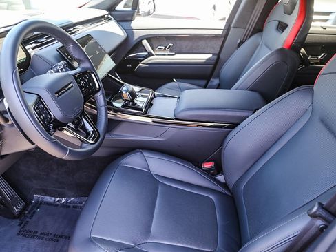 Used 2025 Land Rover Range Rover Sport SV Edition Two AWD/4WD image 17