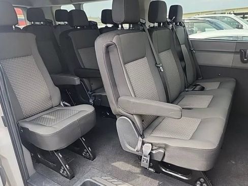 Used 2024 Ford Transit 350 XLT RWD image 12