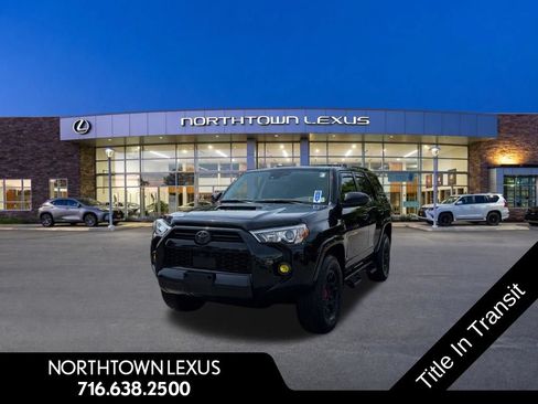 Used 2022 Toyota 4Runner TRD Off-Road Premium AWD/4WD image 1