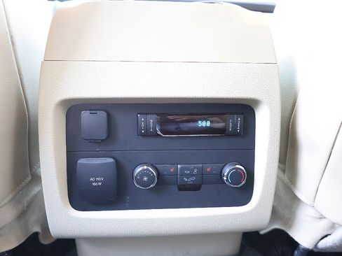 Used 2017 Ford Expedition Limited w/ Equipment Group 301A image 40