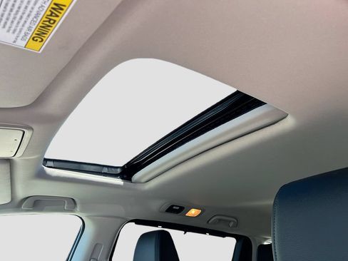 Used 2026 Honda Odyssey EX-L image 21