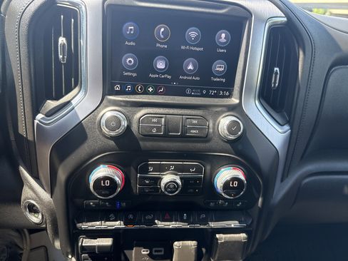 Used 2021 GMC Sierra 1500 SLT w/ SLT Premium Package AWD/4WD image 26