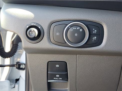 Used 2024 Ford Transit 350 XLT image 14