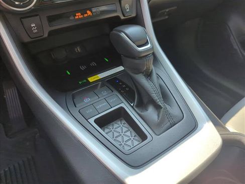 Certified 2025 Toyota RAV4 XLE Premium FWD image 17