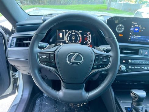 Certified 2022 Lexus ES 350 image 13