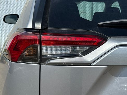 Used 2023 Toyota RAV4 XLE AWD/4WD image 23