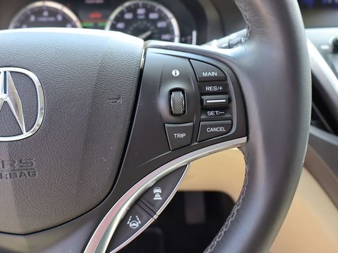 Used 2017 Acura MDX SH-AWD image 15