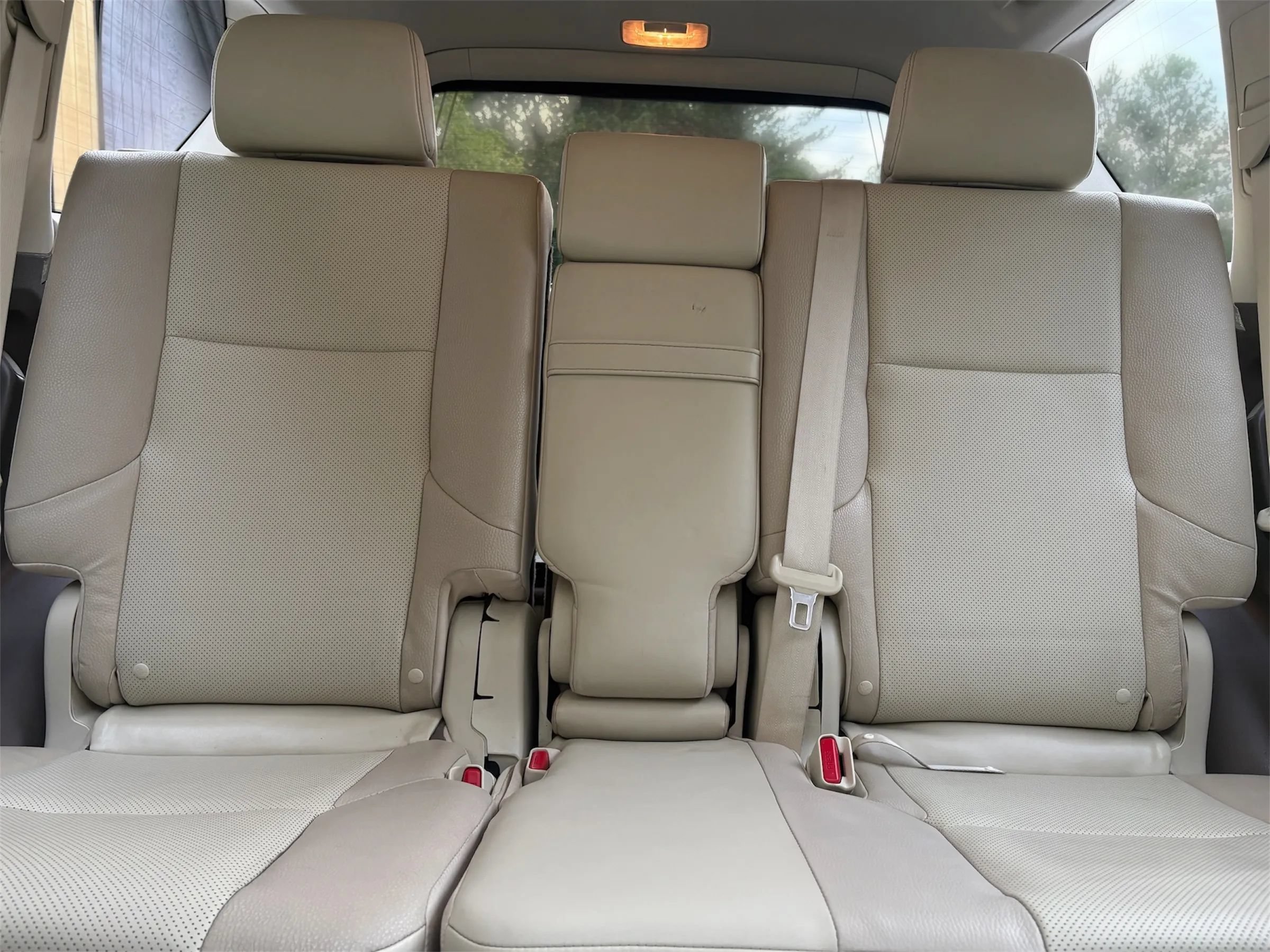 Used 2015 Lexus GX 460 w/ Premium Package AWD/4WD image 13