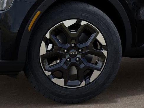 New 2025 Kia Sorento S image 9