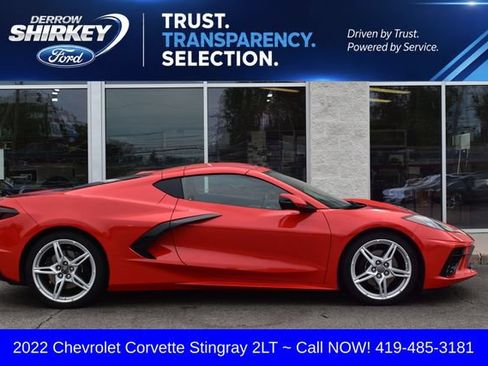 Used 2022 Chevrolet Corvette Stingray Preferred Cpe w/ 2LT RWD image 3