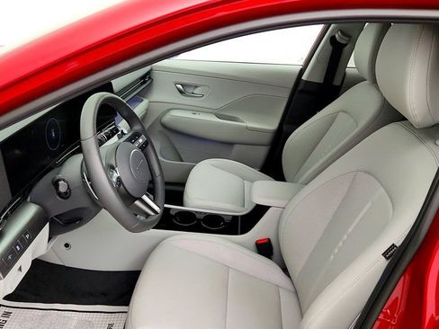 Used 2025 Hyundai Kona Limited AWD/4WD image 20