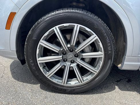 Used 2019 Audi Q7 3.0T Premium Plus w/ Premium Plus Package AWD/4WD image 44