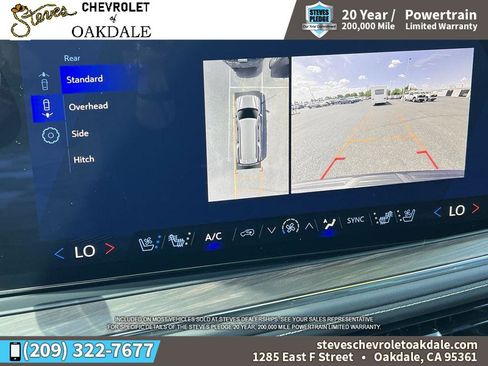 Used 2025 Chevrolet Suburban Premier AWD/4WD image 19