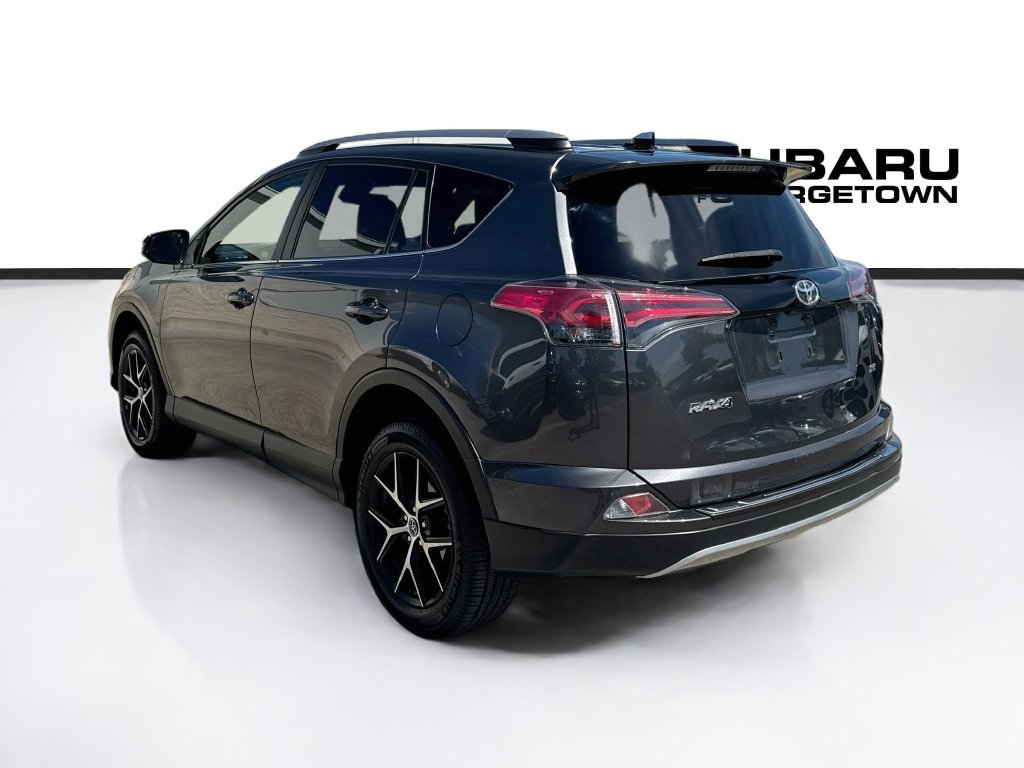 Used 2018 Toyota RAV4 SE w/ Power Extra Value Package FWD image 6