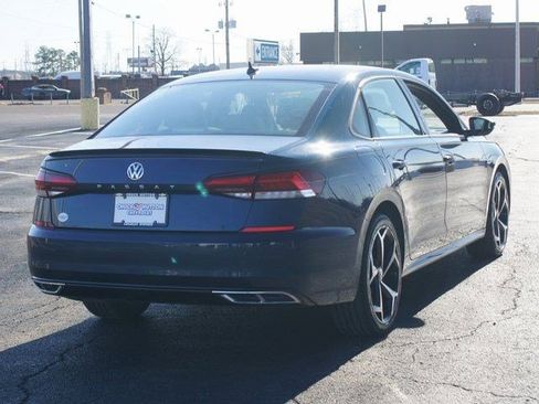 Used 2022 Volkswagen Passat 2.0T R-Line image 19