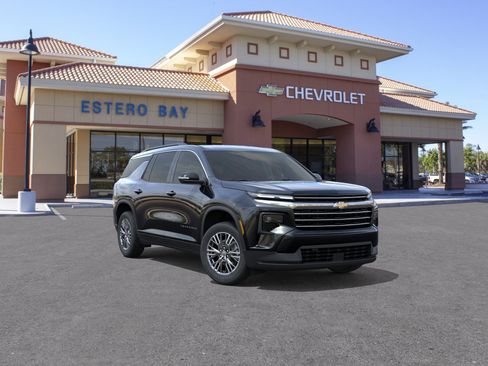 New 2026 Chevrolet Traverse LT w/ LPO, Floor Liner Package FWD image 25