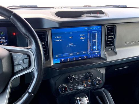 Used 2021 Ford Bronco Outer Banks AWD/4WD image 15