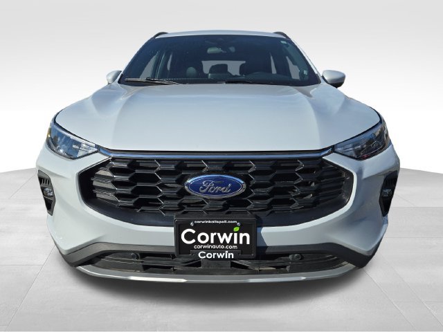Used 2025 Ford Escape ST-Line Select AWD/4WD image 4