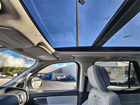 New 2026 Ford Expedition Max Platinum w/ Platinum Ultimate Package image 24