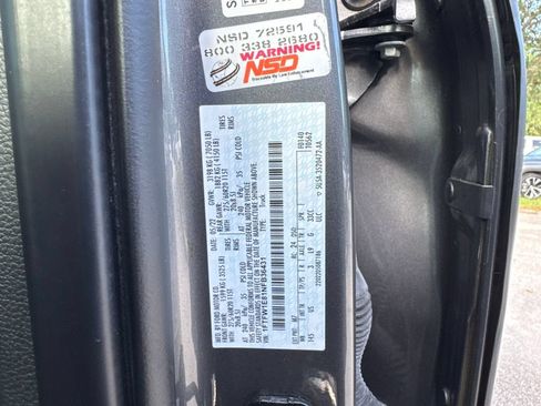 Used 2022 Ford F150 XLT w/ Equipment Group 302A High AWD/4WD image 11